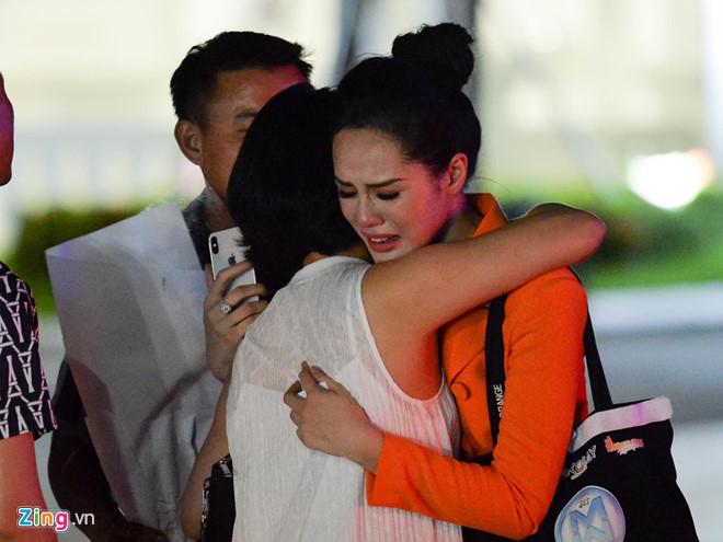 Bạn gái Trọng Đại khóc nức nở khi bị loại ở Hoa hậu Thế giới Việt Nam-2