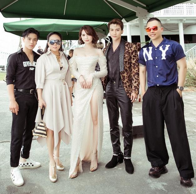 Ngoài phong cách thời trang hiếm khi đẹp, Phượng Chanel lại bị soi cách xuống xe kém sang-3