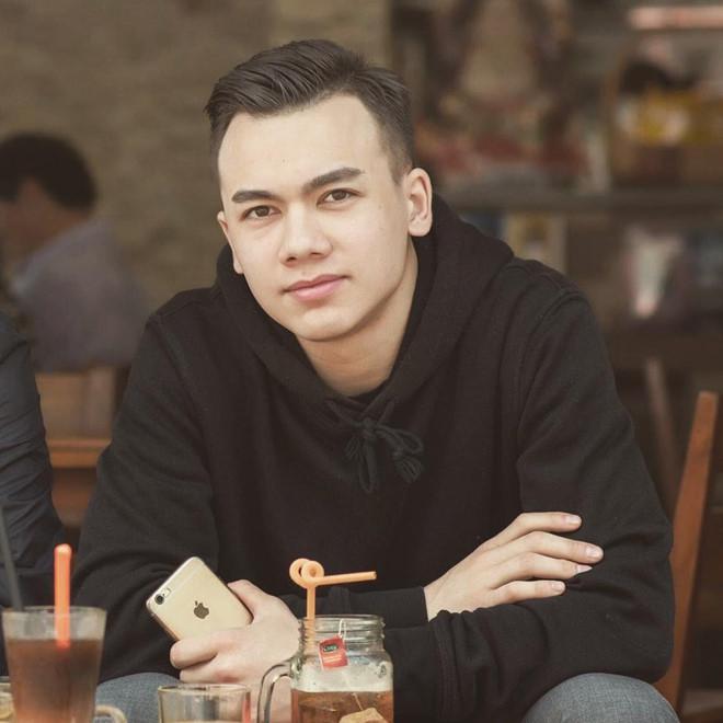 Tân binh của đội bóng Hải Phòng lai Việt - Nga, đẹp trai như hotboy-2