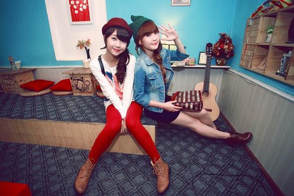 Cặp hotgirl chơi thân 6 năm: Người vẫn bánh bèo, kẻ ngày một sexy-1