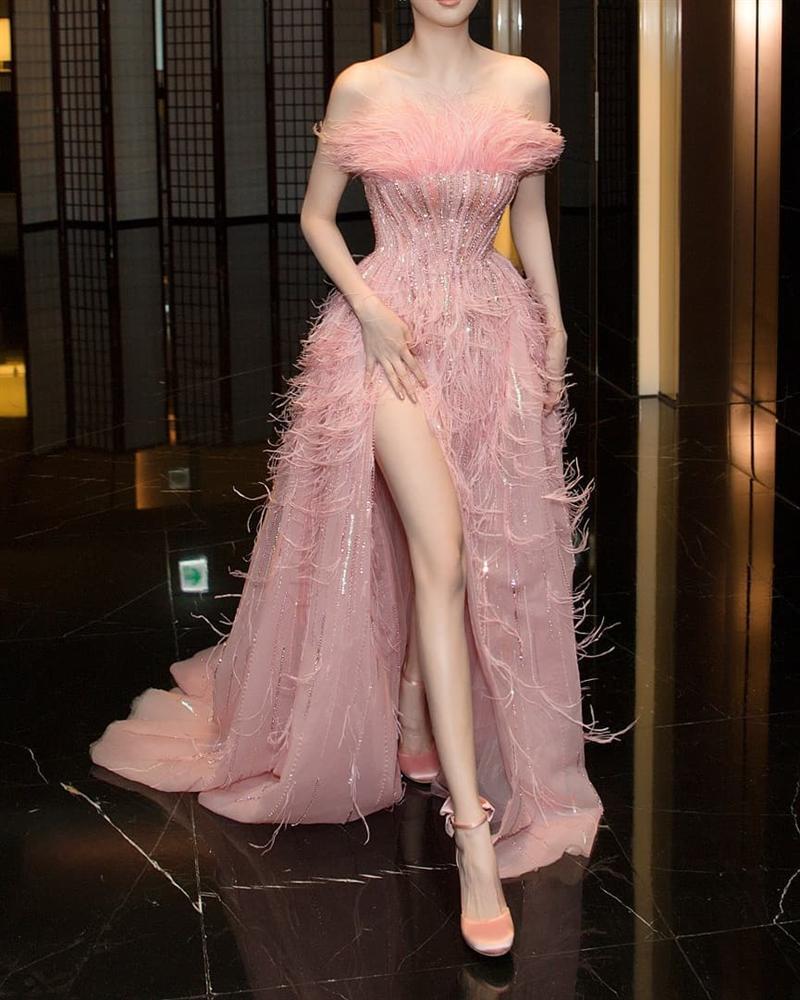 Ngọc Trinh vừa sexy, vừa baby thế này, giá như chỉ thay đổi đúng một điểm nữa thôi là đẹp hoàn hảo-2