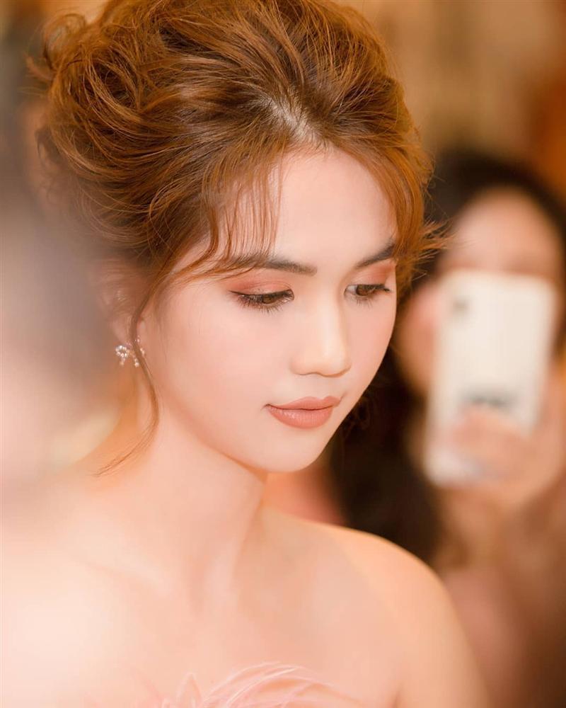 Ngọc Trinh vừa sexy, vừa baby thế này, giá như chỉ thay đổi đúng một điểm nữa thôi là đẹp hoàn hảo-8