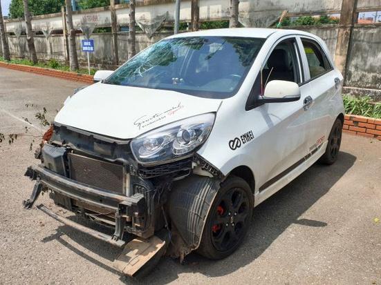 Vụ đốt nhà làm 5 người thương vong: Các nạn nhân đang nguy kịch-5