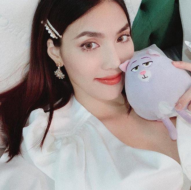 Lan Khuê mang bầu vẫn gợi cảm, sống xa hoa khi cưới chồng thiếu gia-8