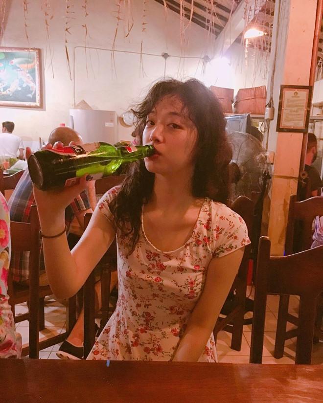 Công chúa Sulli và vô số lần thả rông ngực, tạo dáng phản cảm gây nhức mắt-15