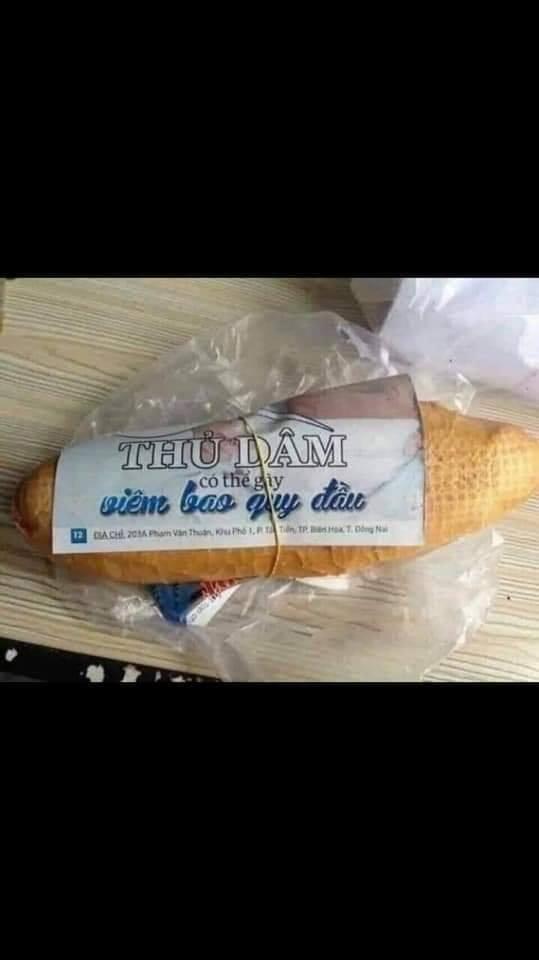 Hết hồn với những mảnh giấy gói bánh mì, nhìn thôi đã buồn nôn chứ nói gì đến ăn-5