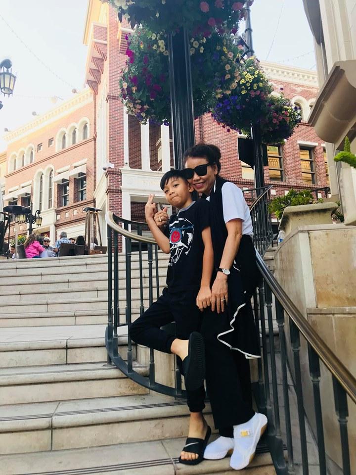 Phản ứng bất ngờ của mẹ Hồ Ngọc Hà khi bị con gái công khai chê chụp hình không đẹp-3