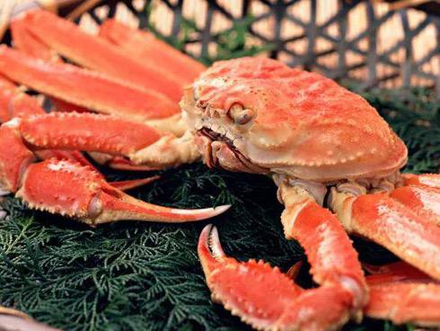 Đừng rửa những thực phẩm quen thuộc này chỉ bằng nước, nếu không càng rửa càng bẩn