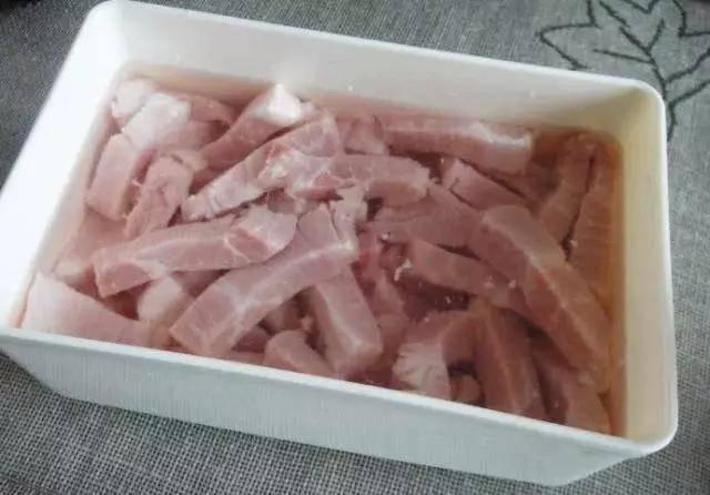 Đừng rửa những thực phẩm quen thuộc này chỉ bằng nước, nếu không càng rửa càng bẩn-1