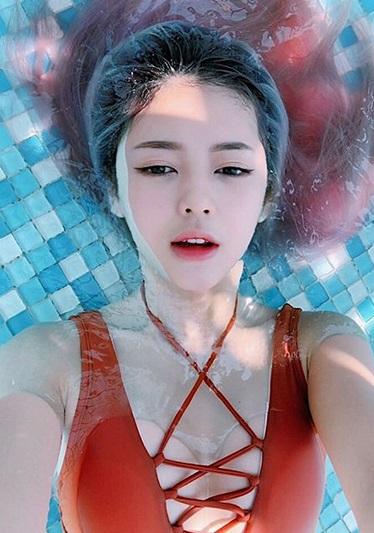 Liz Kim Cương diện bikini khoe body nóng bỏng thế này ai chẳng chết mê chết mệt chứ đâu riêng Trịnh Thăng Bình-10