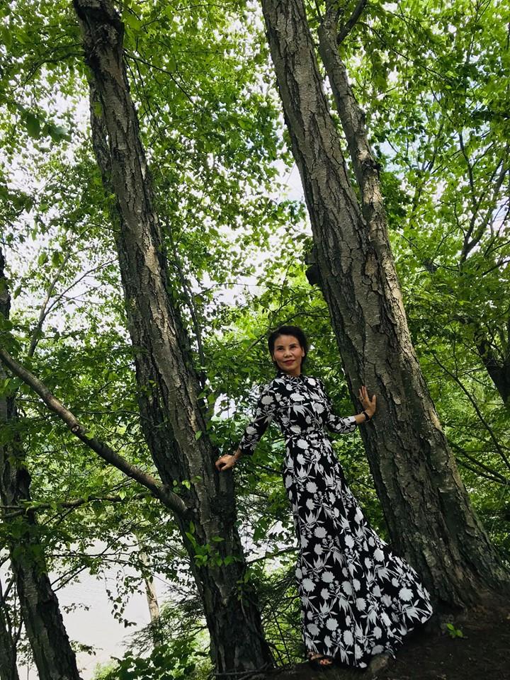 Hồ Ngọc Hà chia sẻ ảnh du hí ở Mỹ nhưng sự chú ý lại dồn về phía mẹ ruột của cô-17