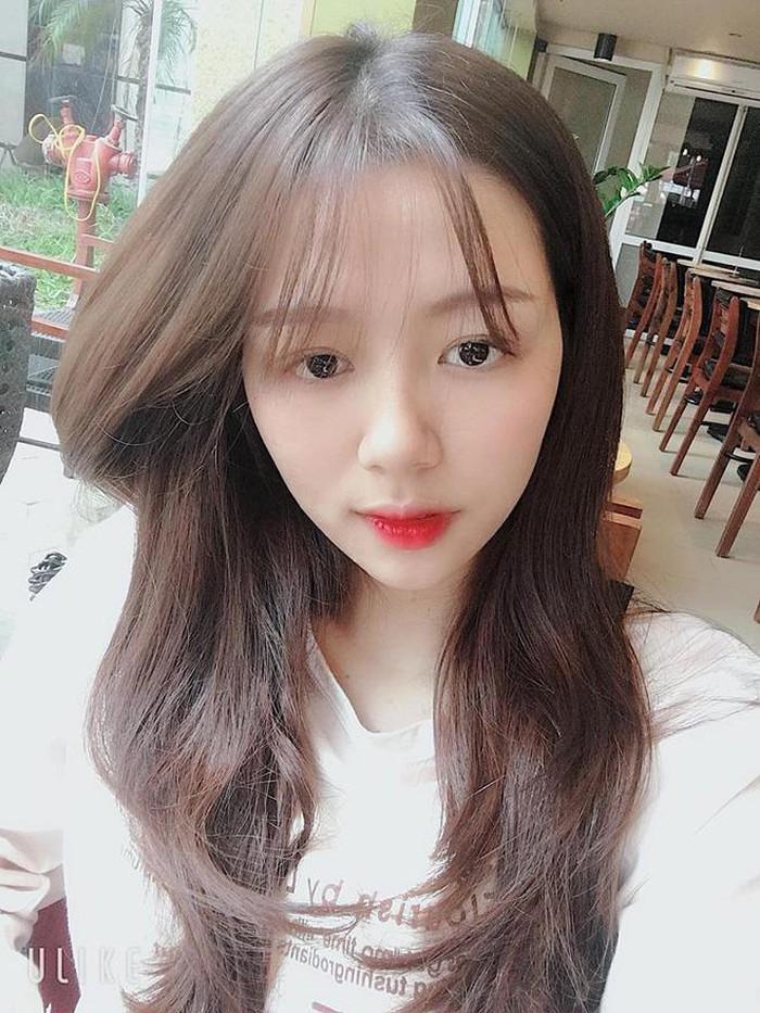 Những cô gái Việt lên báo nước ngoài nhờ màn dậy thì thành công-6