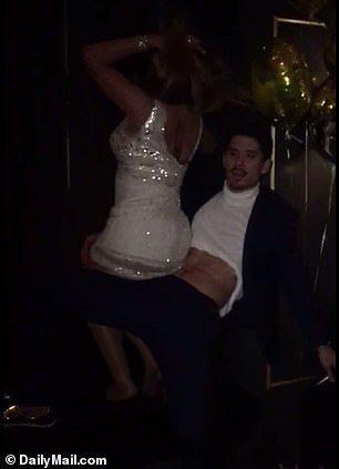 Mariah Carey bị chê giả tạo khi tiết lộ bí mật tình dục giấu kín suốt nhiều năm qua-2