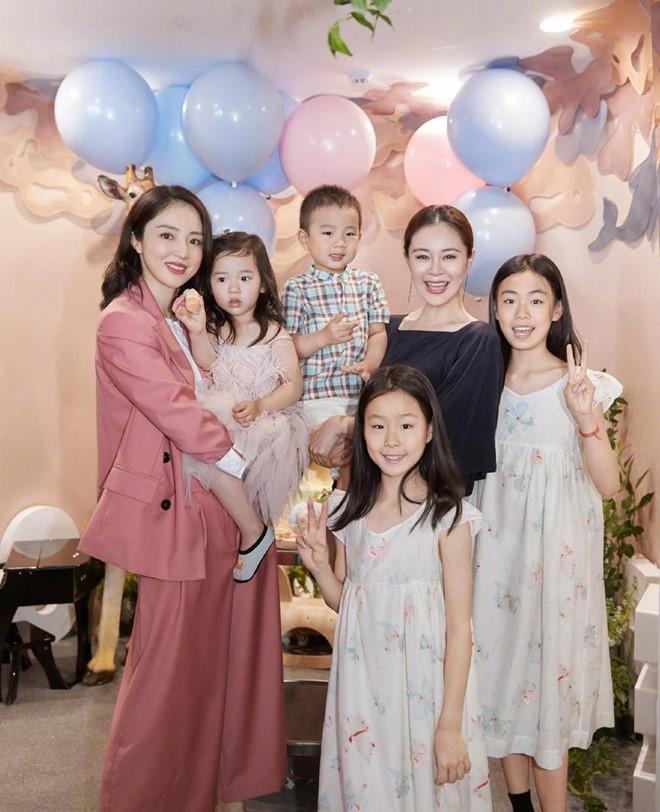 Những mỹ nhân tủi hổ vì chồng ngoại tình, qua lại với gái bán dâm-6