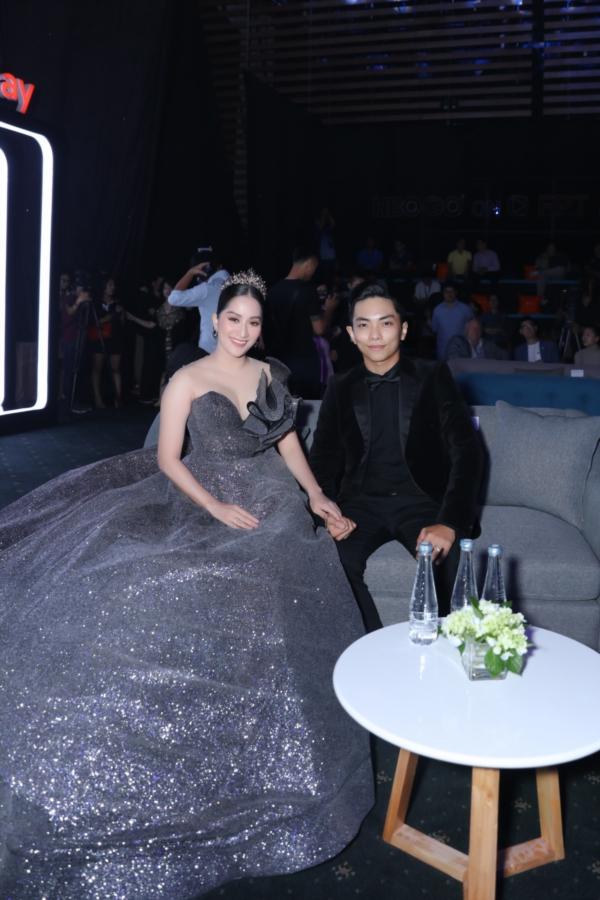 Elly Trần chơi lớn, đi dự sự kiện thôi cũng múa tay cosplay thành Mẹ Rồng của Game of Thrones-10