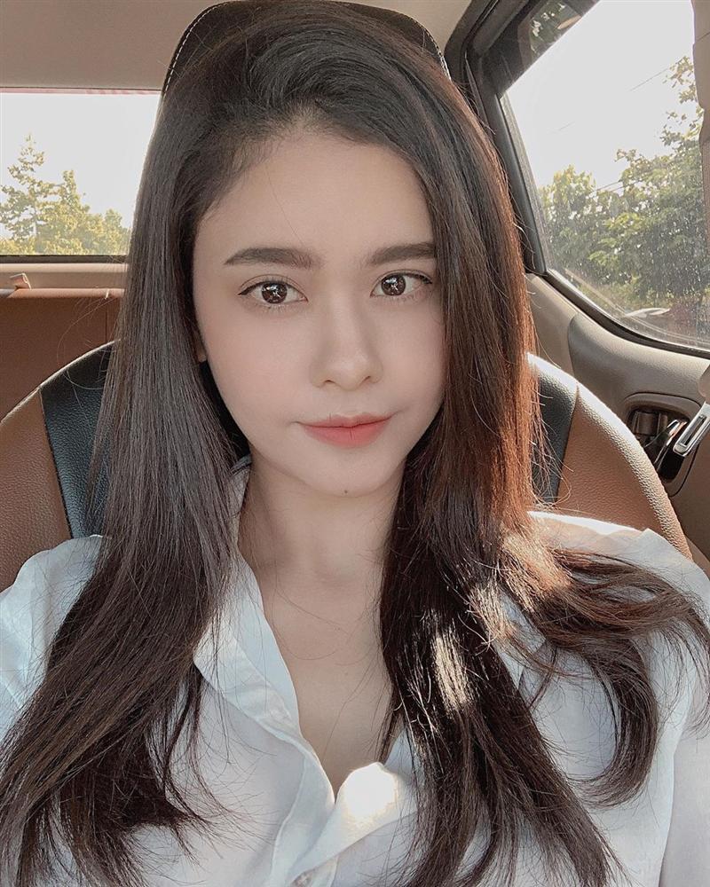 Á hậu Thanh Tú lườm trách đàn chị Tú Anh vì không báo trước để biết đường làm đẹp-7