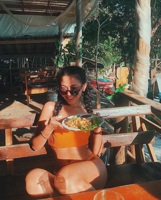 Xôn xao MXH tối nay: Hotgirl đình đám bị nghi nâng ngực nhưng vẫn khẳng định hàng thật 100% để PR bán hàng-1