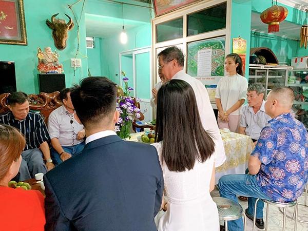 Nữ cổ động viên xinh đẹp từng được 4 đài Hàn Quốc săn lùng bất ngờ theo chồng bỏ cuộc chơi ở tuổi 22-3