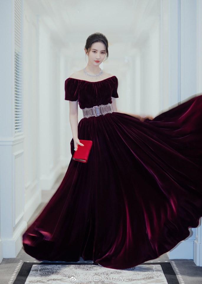 Bất chấp chê bai, Thần tiên tỷ tỷ Lưu Diệc Phi vẫn đẹp ngây ngất mỗi lần xuất hiện-9