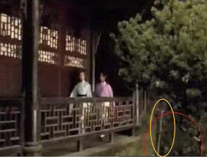 Sau hơn 30 năm, Tây Du Ký 1986 lại bị soi ra cả rổ sạn hài hước-2