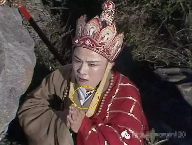 Sau hơn 30 năm, Tây Du Ký 1986 lại bị soi ra cả rổ sạn hài hước-5