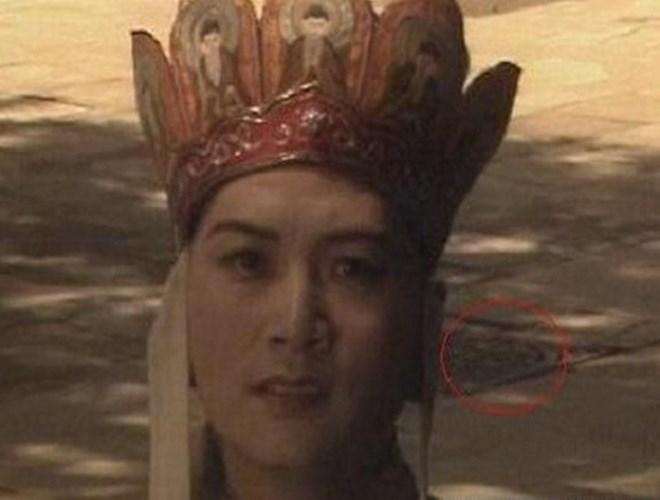 Sau hơn 30 năm, Tây Du Ký 1986 lại bị soi ra cả rổ sạn hài hước-4