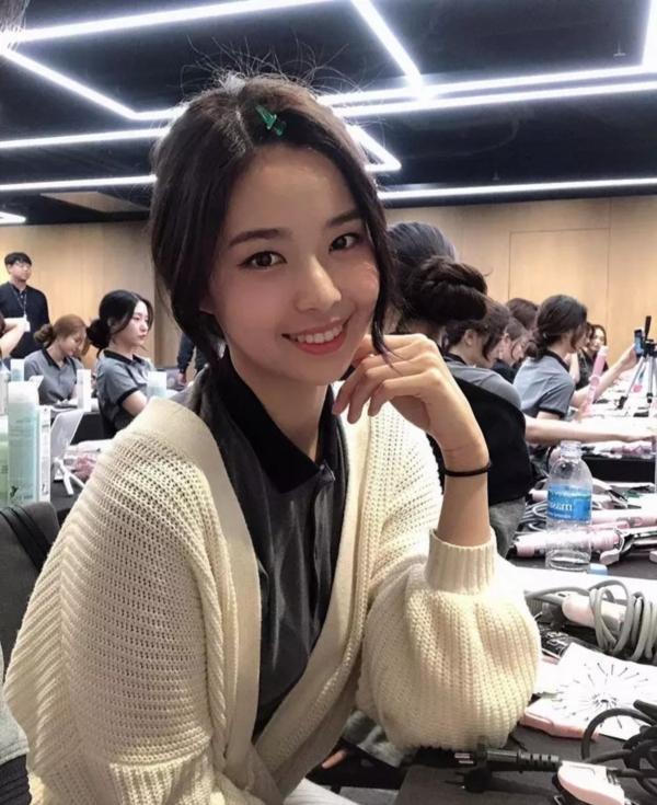 Diện hanbok theo kiểu khoe thân, Top 6 Hoa hậu Hàn Quốc 2019 bị ném đá không trượt phát nào-2