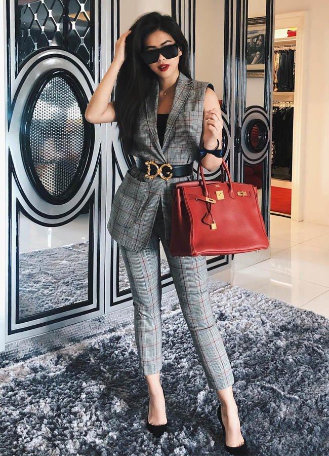 Những chiếc áo croptop của em chồng Hà Tăng có giá trên trời-1