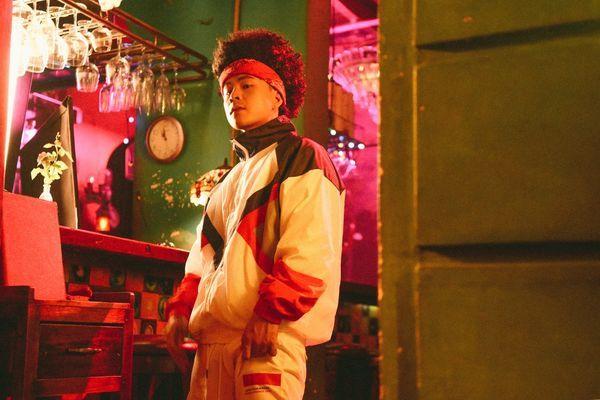 Isaac tung poster MV với tạo hình na ná Binz, fan hoang mang hỏi nhau nam thần lặn đâu mất rồi?-7