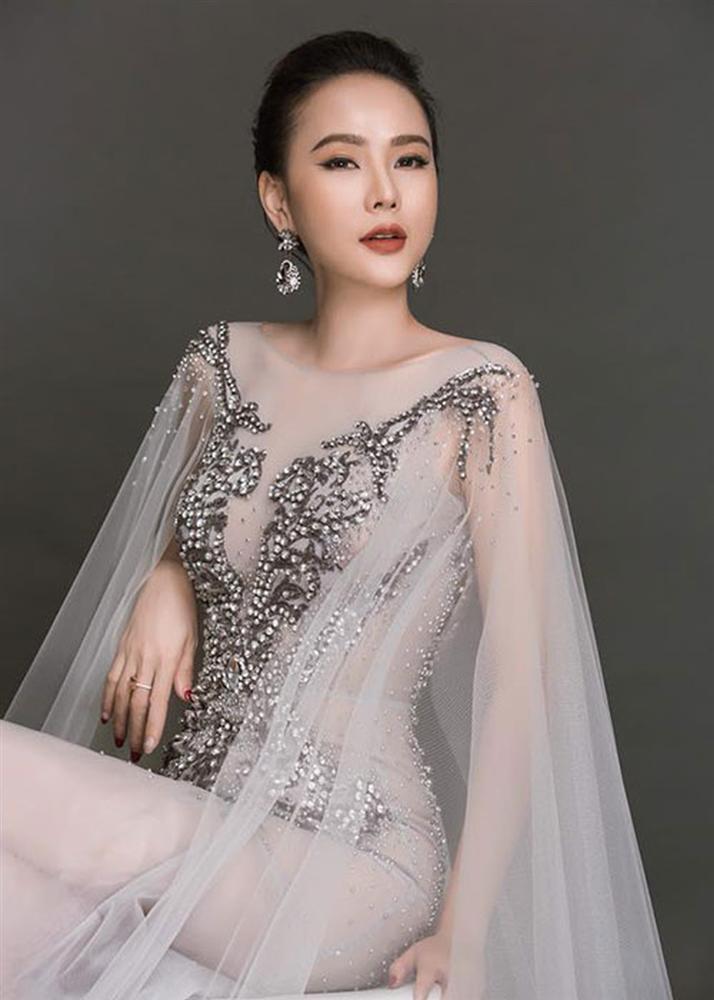 Chúc mừng đồng nghiệp nhưng cách biểu đạt thiếu duyên, loạt mỹ nhân Việt bị dân mạng ném đá sấp mặt-3