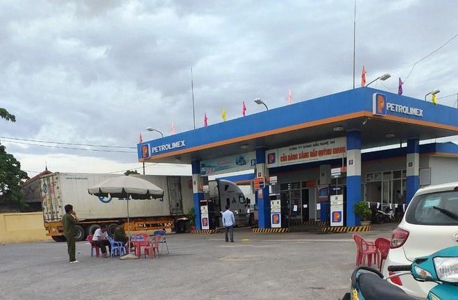 Vụ nữ nhân viên cây xăng bị kẻ bịt mặt sát hại: Gia đình nạn nhân nói gì về hung thủ?-1