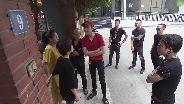 Nhã gửi quà khiêu chiến Thư, quyết tâm đưa Vũ vào tròng trong tập 65 Về Nhà Đi Con-4