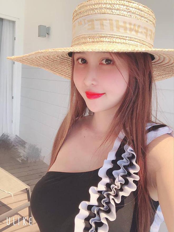 Đừng chỉ chú ý đến con gái 20 tuổi đáng yêu, vợ hai của thiếu gia Minh Nhựa cũng đẹp mê mẩn như gái 18 thế này cơ mà-4