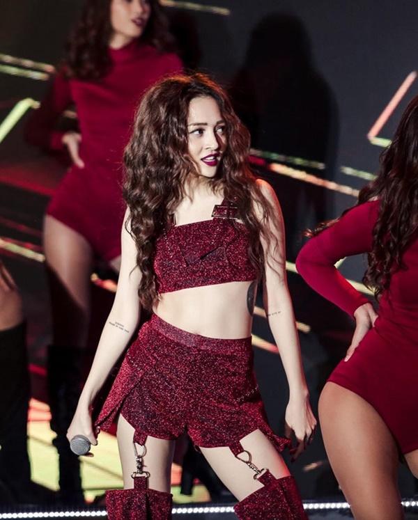 Hà Hồ và loạt mỹ nhân lăng xê xu hướng matchy matchy-10