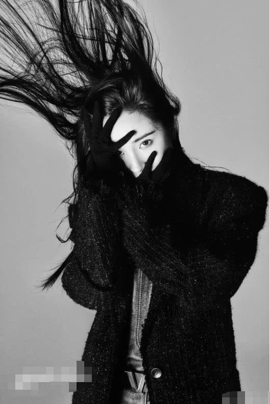 Dương Mịch lần đầu chia sẻ về chuyện tình cảm mới sau khi ly hôn Lưu Khải Uy-2