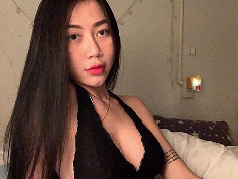 Thông báo đỗ tốt nghiệp nhưng không tiết lộ điểm, hot girl Võ Ngọc Trân bị nghi đạt điểm thấp nên xấu hổ-4