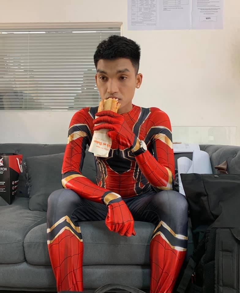 Mạc Văn Khoa hát hit 15 năm của Ưng Hoàng Phúc, fan bất ngờ-2