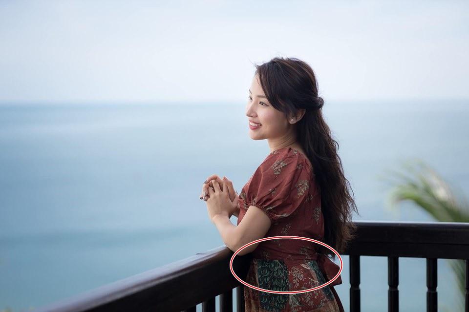 Giữa nghi án bầu bí lần hai, Vân Hugo tung ảnh bikini khoe vòng eo thon nuột-2