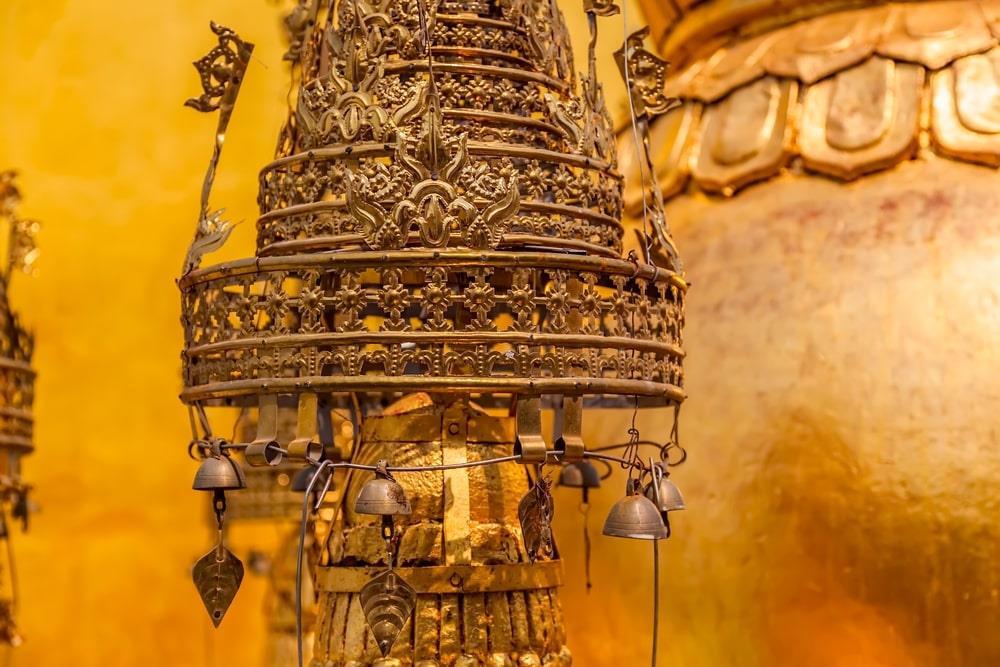 Độc đáo tu viện dát vàng giữa vùng đất mây vờn ở Myanmar-5