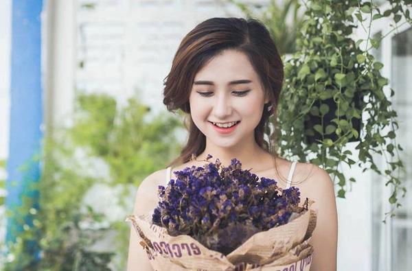 Bất ngờ ngoại hình và danh tính của tình trẻ, người từng làm vợ Minh Nhựa giận dỗi bỏ đi khiến anh phải tự tử để xin tha thứ-5