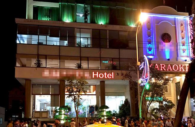 Người đàn ông lên tầng 11 khách sạn uống cà phê rồi nhảy lầu tự tử-1