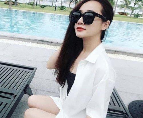 Nổi tiếng là gái ngoan, nhưng mỗi lần diện đồ khoe eo, Nhã Phương lại gây sốt-6