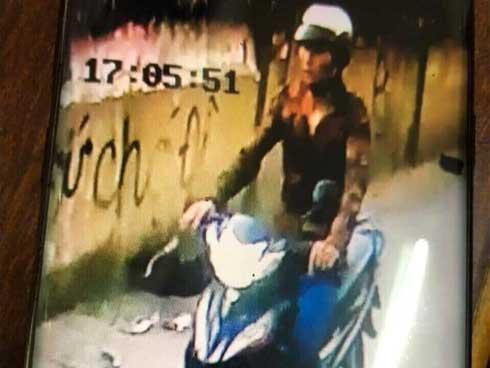 Tài xế Vinasun bị cứa cổ khi gặp cướp ở miền Tây-3