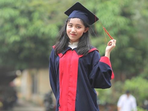 Lộ bảng điểm thi THPT Quốc gia chuẩn con nhà người ta của Quán quân Đường lên đỉnh Olympia 2018-4