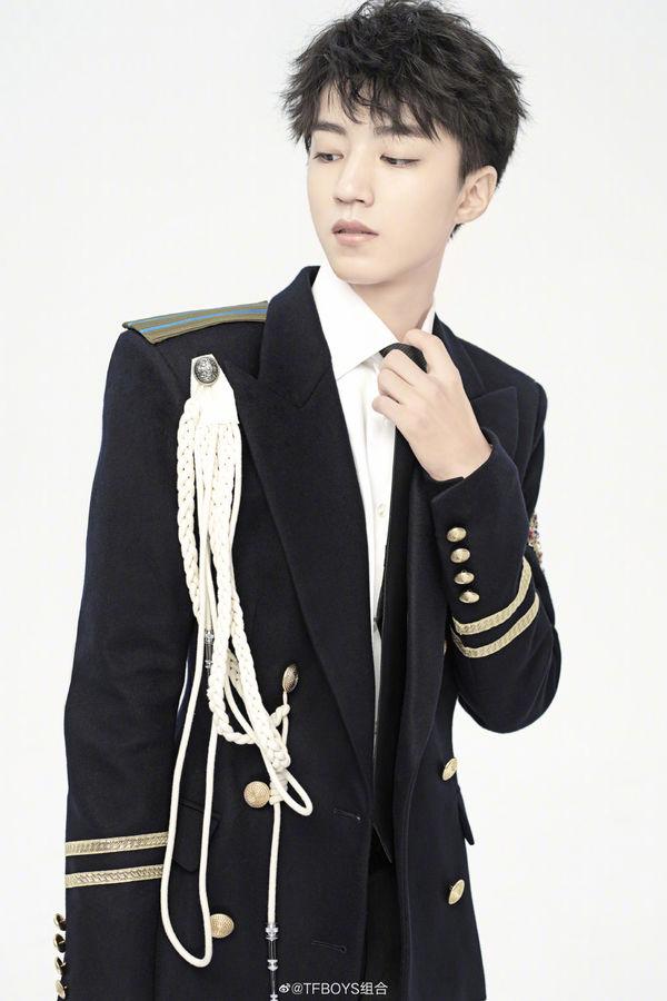 Dập tan tin đồn tan rã vô căn cứ, TFBOYS comeback và tổ chức kỷ niệm 6 năm ngày ra mắt-6