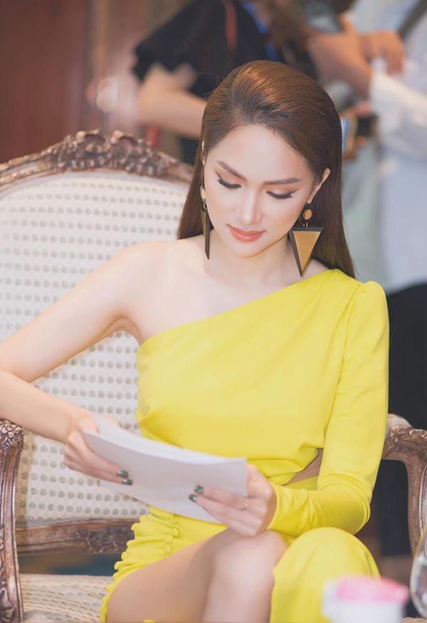 Hương Giang chơi lớn với style mắt lửa ngươi vàng giống Tề Thiên Đại Thánh, fan được phen trầm trồ-6