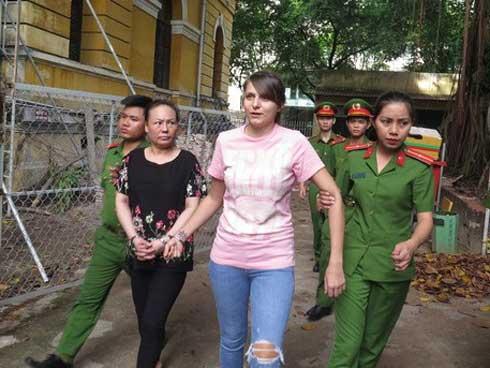 Chân dung hotgirl người Nga tổ chức sextour ở Việt Nam-1