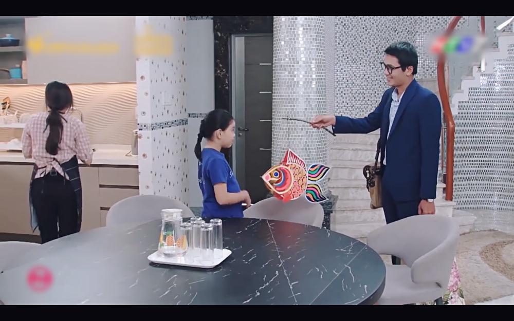 Giúp việc Gia đình là số 1 bị ném đá vì luôn chớp thời cơ để vào phòng của chủ-6