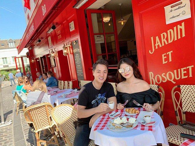 Vợ xinh của Đăng Khôi đi du lịch vẫn vào bếp làm món nhà giàu: Bất ngờ với mức giá-14