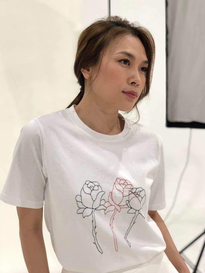 Chán bánh bèo, Mỹ Tâm chơi lớn với kiểu makeup đậm, mắt sắc như dao cau khiến CĐM trầm trồ-1